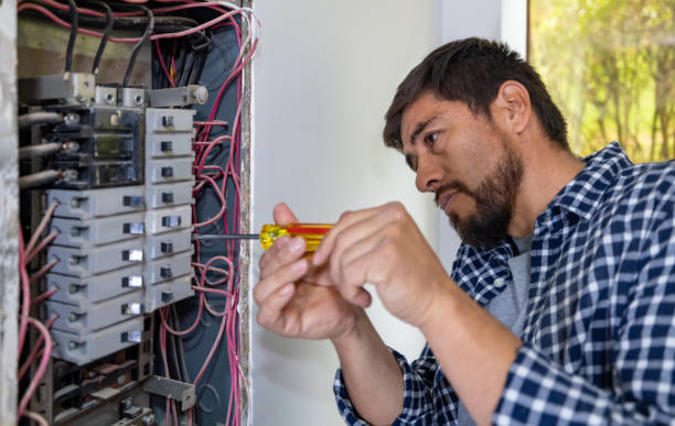 Best Circuit Breaker Repair  in Fair Lakes, VA